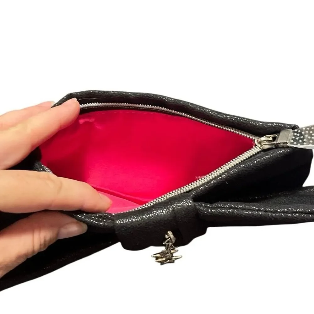 Victoria’s Secret small cosmetic bag